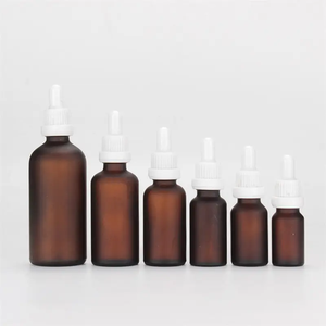 Mini bouteilles d'huile essentielle en verre dépoli 5ml-100ml avec étanchéité compte-gouttes pour gouttes oculaires et emballage de sérums de soins de la peau - Product Image 4