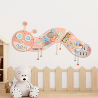 Juguetes Educativos Montessori para la Primera Infancia, Tablero de Actividades de Pared con Forma de Oruga Rosa, Colgante Decorativo de Madera Multifuncional, Juegos Educativos para el Desarrollo Cerebral