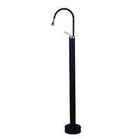 Robinet de baignoire sur pied en or poli contemporain avec jet de pluie et noyau de valve en céramique pour hôtel