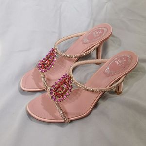 Chaussures pour femmes à talons hauts avec strass, mules élégantes à bout ouvert, sandales à talons pour soirée et mariage - Product Image 1