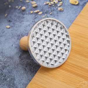 Sellos de galleta de metal con mango de madera DIY Suministros de decoración para hornear Molde de prensa de <span class=keywords><strong>galletas</strong></span> y herramientas - Product Image 3