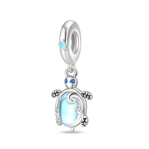 Nouveaux articles européens et américains vendus à chaud série marine été bleu méduse bricolage <span class=keywords><strong>cheval</strong></span> tortue perles pendentif plaqué argent - Product Image 4