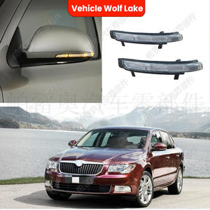 Luz Intermitente Lateral Izquierda/Derecha para Skoda Octavia A5 A6 Superb Mk2, Repuesto Nuevo de ABS - Product Image 2