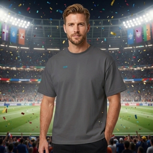 Camiseta de Algodón Grueso de Alta Calidad de 230 Gramos para Hombre, Personalizada, de Manga Corta, con Estampado Grueso y Diseño Liso - Product Image 2