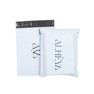 Sac d'expédition blanc imperméable avec logo personnalisé, imprimé recto-verso, en polyéthylène, résistant aux chocs - Product Image 3