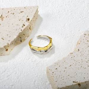 Anillo de Acero Inoxidable Personalizado, Joyería Moderna para Boda o Compromiso, Texturizado, de Dos Colores, Doble Capa, para Mujer - Product Image 6