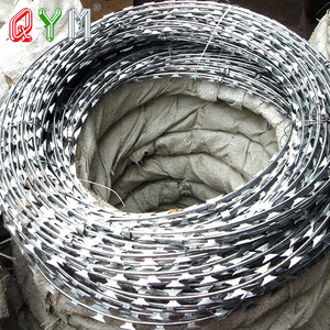 Alambre de púas tipo <span class=keywords><strong>concertina</strong></span> CBT 65 de 450 mm de diá<span class=keywords><strong>metro</strong></span>, <span class=keywords><strong>precio</strong></span> <span class=keywords><strong>por</strong></span> <span class=keywords><strong>metro</strong></span> - Product Image 6