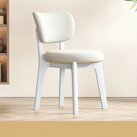 Chaise de salle à manger élégante de style nordique, silencieuse, avec revêtement en cuir souple, installation amovible, structure en bois massif pour la salle à manger à domicile