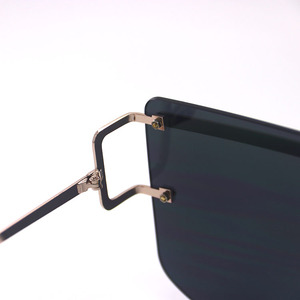 Gafas de sol sin montura mujer moda de gran tamaño humo unisex retro lente de una pieza gafas de sol de Río - Product Image 4