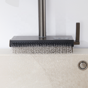 Robinets mitigeurs d'évier de cuisine modernes en acier inoxydable 304 avec cascade de pluie, robinet <span class=keywords><strong>noir</strong></span> de luxe posé - Product Image 4