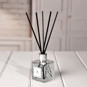 <span class=keywords><strong>Huile</strong></span> <span class=keywords><strong>essentielle</strong></span> d'aromathérapie pour usage domestique, désodorisant d'air pour salle de bain, parfum pour chambre à coucher, désodorisant pour toilettes, encens, parfum - Product Image 3