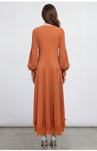 Vestido de Noche Plisado Miyake, Nueva Colección PY 2026, Elegante Vestido Maxi con Mangas Farol para Mujer, Venta al Por Mayor - Product Image 6