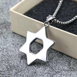 Collar con colgante de estrella de seis puntas de acero inoxidable para hombres y mujeres, joyería de regalo, diseño geométrico - Product Image 3