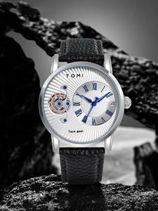 นาฬิกาควอตซ์ TOMI T104 รุ่นใหม่มาแรงสำหรับผู้ชาย ขายส่ง มีสินค้าในสต็อก ดีไซน์หน้าปัดทรงกลมพรีเมียม สายหนัง เหมาะสำหรับใช้ในชีวิตประจำวัน - Product Image 4
