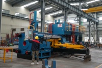 Presse d'extrusion de profilés en aluminium à course courte CNC Hengda 2000T, ligne d'extrusion automatique
