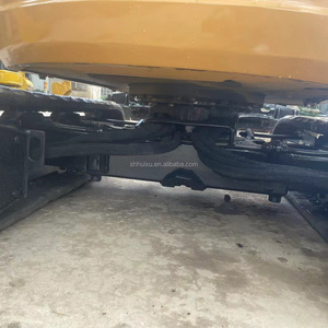 Mini-excavatrice Caterpillar 301.7 de 2,0 tonnes, modèle 2022, moteur 19 CV, presque neuve, avec rapport et inspection vidéo - Product Image 3