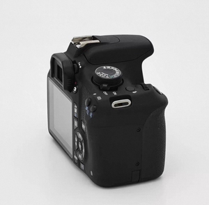 Appareil photo EOS 1200D avec capteur APS-C 18MP pour des photos nettes de personnes et de paysages avec un flou de fond naturel. - Product Image 5