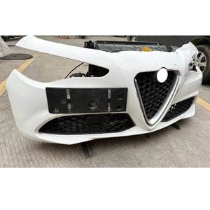 La faccia anteriore originale dell'auto è dotata di una staffa della ventola del radiatore. Per paraurti <span class=keywords><strong>Alfa</strong></span> <span class=keywords><strong>Romeo</strong></span> Giulia - Product Image 2
