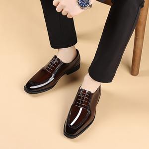 Commercio all'ingrosso 2025 <span class=keywords><strong>da</strong></span> <span class=keywords><strong>uomo</strong></span> in pelle verniciata lucida Brogue oxford Vintage Cognac Wingtip <span class=keywords><strong>scarpe</strong></span> formali per lo <span class=keywords><strong>sposo</strong></span> di nozze - Product Image 4