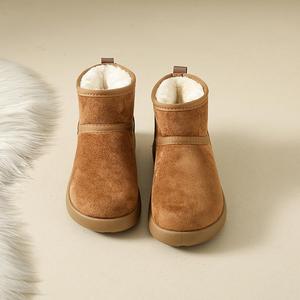 Bottes d'hiver en daim chaudes StepGrace pour femmes, semelle extérieure en caoutchouc antidérapante, doublure en fourrure, bottes thermiques à la cheville - Product Image 1