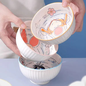 <span class=keywords><strong>Set</strong></span> di Ciotole in Ceramica da 4 Pezzi con Orsetto <span class=keywords><strong>Winnie</strong></span> <span class=keywords><strong>the</strong></span> <span class=keywords><strong>Pooh</strong></span>, Stoviglie Portatili per Bambini con Confezione Regalo, Articoli per la Tavola per la Casa - Product Image 2