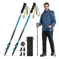 Ultra Hafif Ayarlanabilir Karbon Yürüyüş Batonları Çok Katmanlı Sarım Karbon Gövde Güçlü Kilitleme Kuvvetli Taşınabilir Trekking Batonları