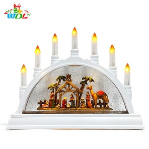 Decorazioni Natalizie Scena della Sacra Famiglia in Resina Lanterna con Acqua Vorticosa Illuminata a LED Bianco Caldo con Candela LED - Product Image 1