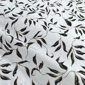 Tissu imprimé en popeline de coton 100% personnalisé 120gsm tissu respirant tissé armure toile sérigraphie tissu de chemise en coton - Product Image 1