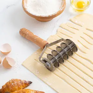 Besafe Aço Inoxidável Treliça Roller Pasta Spaghetti Maker 6 roda de corte massa Cortador para Noodle Cutter Com Punho De Madeira