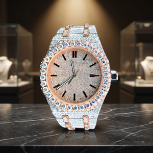 Reloj de Diamantes Maahir Gems, Personalizado, con Incrustaciones de Diamantes, Completamente en Oro y Plata, Joyería de Lujo, Cristal, Resistente al Agua 10 Bar, Mecánico, Acero Inoxidable - Product Image 3
