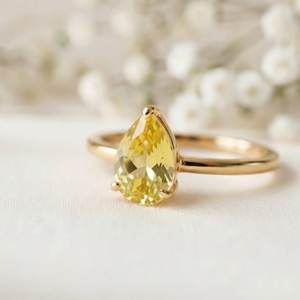 Anillo de Plata 925 con Topacio Amarillo Corte Pera, Chapado en Oro, Minimalista, con Gema, Unisex, para Uso Diario, Vermeil - Product Image 3
