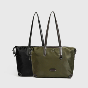 Bolso Tote de Nailon Personalizado para Mujer, Verde Oliva y Negro, Dos Asas, Cierre de Cremallera, Impermeable, Estilo Minimalista, para Uso Diario, Bolso de Hombro - Product Image 1