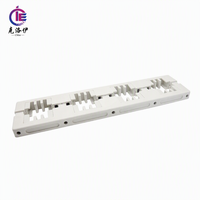 Support de barre omnibus isolé Dong4A-600L, quatre phases, espacement de 150 mm, trois rangées, accessoires pour armoire de distribution basse tension