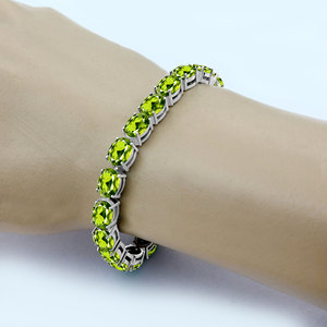 Pulsera de tenis clásica ovalada con peridoto, plata de ley 925, acabado pulido, joyería para uso diario de mujer. - Product Image 2
