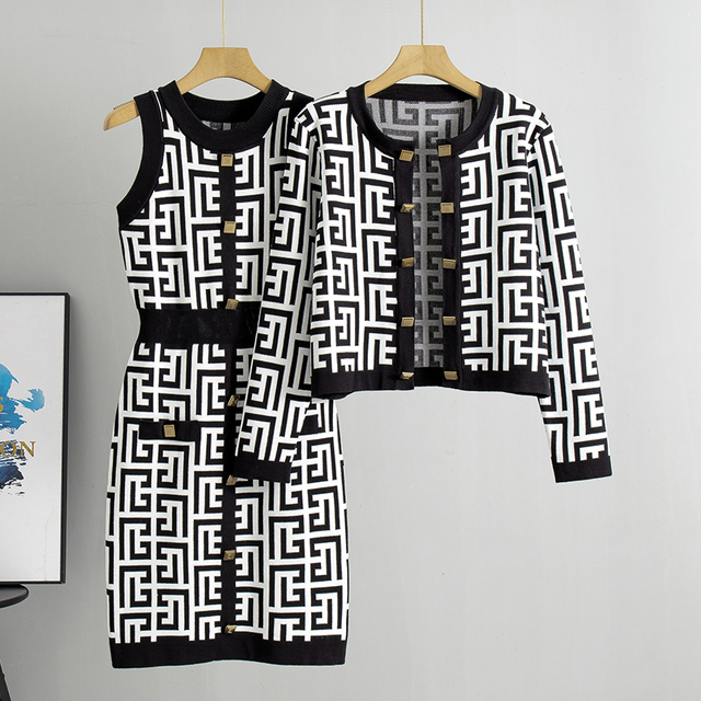 Spring Autumn Women's Elegant Casual Fashion Knitting Suit Temperament Style New Maze Graphic Knitted Two-piece Set