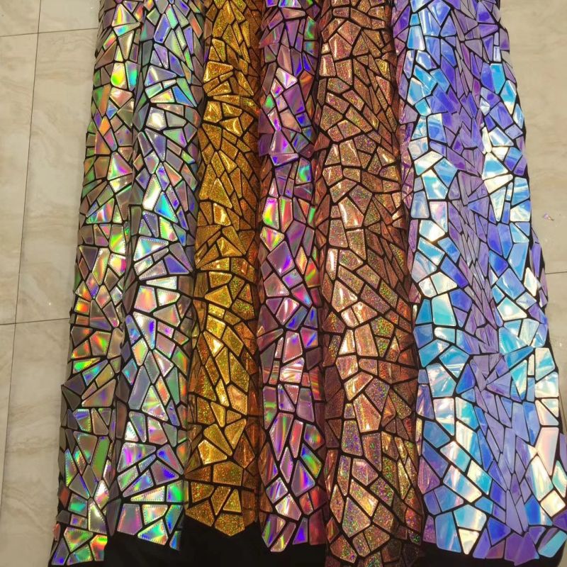 Оптовая продажа Радужная большая геометрическая лазерная резка бархатные Блестящие Блестки вышивка ткани для обивки одежды