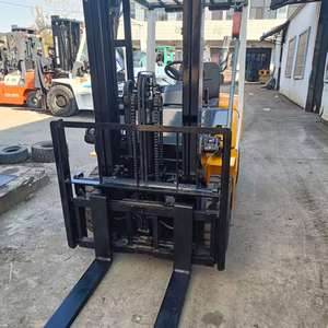 Montacargas Diésel TCM Usado de 3 Toneladas FD30 en Buen Estado a Bajo Precio, para Manejo de Materiales en Almacenes, con 1 Año de Garantía - Product Image 5
