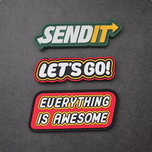 Patch in gomma morbida in PVC Let's Go & Send IT Patch luminosa per abbigliamento - Product Image 5