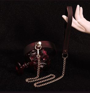 Ensemble de cinq pièces d'accessoires érotiques pour couples : fouet en cuir, menottes pour mains et pieds, attaches SM, ensemble à changement de couleur pour <span class=keywords><strong>adultes</strong></span> - Product Image 6