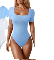 Combinaison tendance pour femme avec motif rayé, vêtements de commerce extérieur