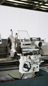 2023 nóng bán cm6241v/1000 ngang nhãn hiệu máy tiện động cơ máy tiện Sản xuất tại Đài Loan, Trung Quốc với chất lượng tốt - Product Image 6