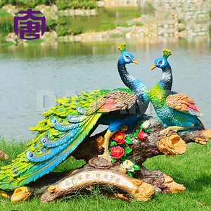 Luz de jardín LED con forma de pavo real 3D personalizada IP65, material de resina transparente y fibra de vidrio para luces decorativas de bodas al aire libre. - Product Image 4