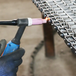 Ağır paslanmaz çelik 201/304 galvanizli <span class=keywords><strong>Greatwall</strong></span> petek tel örgülü konveyör yeni yanık dayanıklı konveyör bant - Product Image 5