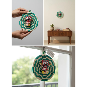Cesta de hierba tejida a mano con ribete festivo y asa, elegante y ecológica para almacenamiento - Product Image 3