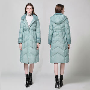 Veste matelassée décontractée pour femmes avec support OEM/ODM Manteau d'hiver en duvet de <span class=keywords><strong>canard</strong></span> blanc Personnalisable Fashion Print Pattern - Product Image 6