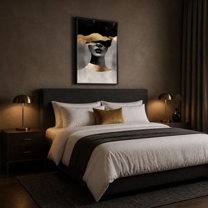 Cuadro Abstracto con Detalles en Oro Fragmentado, Retrato de Mujer, Marco de Metal Negro Mate, Lienzo para Decoración de Pared en Renovaciones de Condominios - Product Image 2