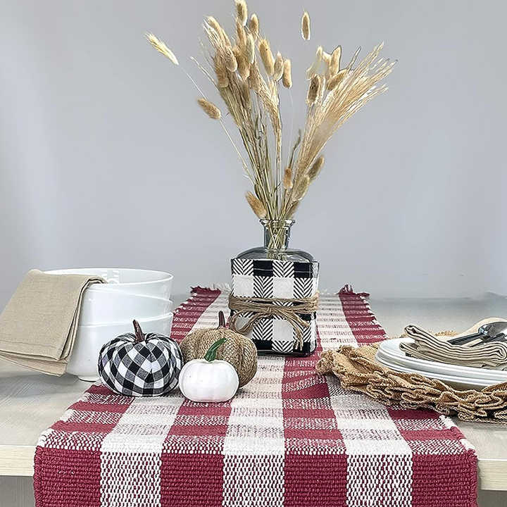 Modern Boho Placemats in Plaid Style Reusable Paper Polyester Weddings Kitchen Knitted Techniques Available Wholesale Business