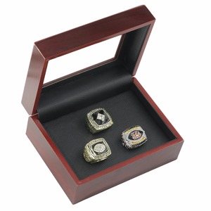 Set <span class=keywords><strong>de</strong></span> Anillos <span class=keywords><strong>de</strong></span> Campeonato <span class=keywords><strong>de</strong></span> la AFC <span class=keywords><strong>de</strong></span> los Cincinnati Bengals (1981, 1988, 2021), Edición <span class=keywords><strong>de</strong></span> <span class=keywords><strong>Coleccionista</strong></span> <span class=keywords><strong>de</strong></span> la NFL <span class=keywords><strong>de</strong></span> 3 Piezas, Anillos <span class=keywords><strong>de</strong></span> Estilo Vintage a Moderno - Product Image 2