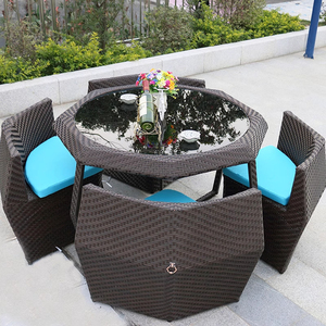 Tables et chaises <span class=keywords><strong>de</strong></span> salle <span class=keywords><strong>à</strong></span> <span class=keywords><strong>manger</strong></span> d'extérieur au design moderne et durable, en rotin tressé créatif pour villas, jardins, hôtels, salons, maisons d'hôtes - Product Image 1