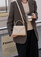 Sac à main pour femmes au design vintage de luxe personnalisé, en cuir véritable, élégant, sacs à bandoulière pour femmes, mode, sac bandoulière de haute qualité